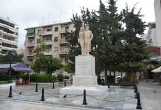 Ο Μιχάλης Μαθιουδάκης ξέρει την Καλλιθέα του βαθέος ΠΑΣΟΚ και των στεγαστικών