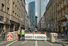 Οι ευρωπαϊκές πόλεις οχυρώνονται, προκειμένου να αντιμετωπίσουν τις τρομοκρατικές επιθέσεις με οχήματα