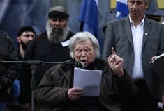 Όλη η ομιλία του Μίκη Θεοδωράκη στο συλλαλητήριο για τη Μακεδονία