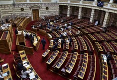 Τροπολογία 16 βουλευτών του ΣΥΡΙΖΑ για αυτοδιοικητικές εκλογές μαζί με τις ευρωεκλογές