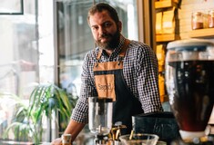 Ένας κορυφαίος barista μας λύνει όλες τις απορίες για τον καλό καφέ