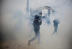 Η μήνυση του ΙΣΑ για τα χημικά στο συλλαλητήριο - Καταγγελίες για ληγμένα δακρυγόνα