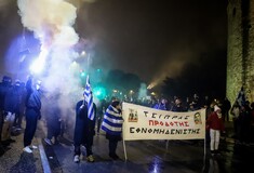 Χημικά και πετροπόλεμος στο κέντρο της Θεσσαλονίκης την ώρα της ομιλίας Τσίπρα