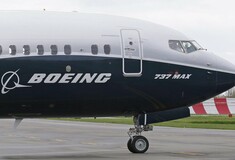 Η Βρετανία απαγόρευσε τις πτήσεις Boeing 737 Max 8 στον εναέριο χώρο της
