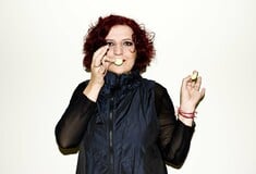 Η Μάρθα Φριντζήλα αφηγείται τη ζωή της στη LIFO