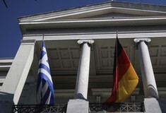 Η Ελλάδα ζητά επισήμως τις γερμανικές αποζημιώσεις – Παραδόθηκε η ρηματική διακοίνωση