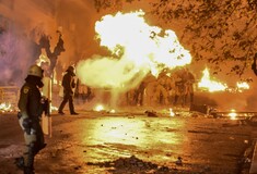 Ειδικοί Φρουροί: «Πάνω από 170 αστυνομικοί κάηκαν από μολότοφ μέσα σε έναν χρόνο»