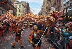 Τη μέρα που η Νέα Υόρκη γιόρταζε τη Χρονιά του Χοίρου