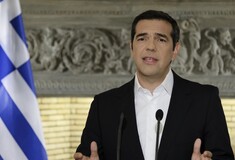 Τσίπρας: Συγγνώμη για τις μετατάξεις στη Βουλή - Ήταν λάθος, δεν το γνώριζα