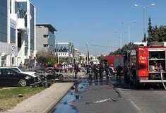 Οι πρώτες εικόνες από το σημείο της έκρηξης στη Βουλιαγμένης