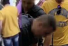 Δολοφονία Ζακ Κωστόπουλου: Ποιος είναι ο άνδρας με το κίτρινο μπλουζάκι που δεν βρίσκει η ΕΛ.ΑΣ;