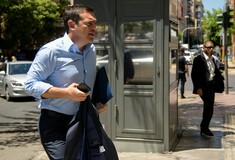 ΣΥΡΙΖΑ: Στην Κουμουνδούρου σήμερα ο Τσίπρας - Τα επόμενα σχέδια του