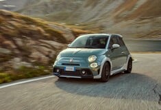Abarth 695 70° Anniversario: Ο γύρος της Δ. Ευρώπης σε 80 μέρες