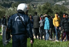 Επικοινωνία Δένδια - Μπορέλ: Ζήτησε έκτακτη σύγκληση του Συμβουλίου ΥΠΕΞ της Ε.Ε. - Για το προσφυγικό