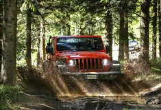 Με το Jeep Wrangler ανακαλύπτεις τις ομορφιές της φύσης