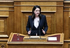 Κεραμέως: Τα παιδιά θα διδάσκονται εθελοντισμό, σεξουαλική αγωγή & επιχειρηματικότητα στα σχολεία