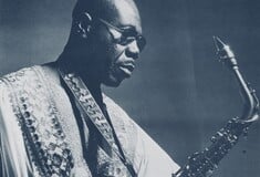 Manu Dibango (1933-2020): Ένας από τους σπουδαιότερους και πιο επιτυχημένους Αφρικανούς μουσικούς όλων των εποχών