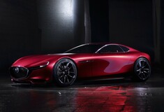 Η Mazda γιορτάζει έναν αιώνα αντισυμβατικής φιλοσοφίας