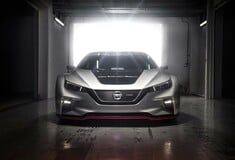 Το διαστημικό Nissan Leaf Nismo RC των 322 ίππων έρχεται στην Ευρώπη