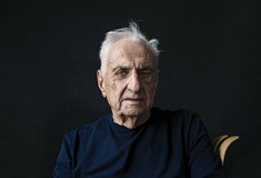 Frank Gehry: Ο πιο διάσημος αρχιτέκτονας στον κόσμο αρνείται να πάρει σύνταξη στα 91 του