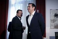 Ο Τσίπρας καλύπτει τον Παππά και τα ρίχνει στο «παρακράτος»