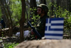 ΣΥΡΙΖΑ για Έβρο: Αποχώρησαν ελληνικές δυνάμεις από ελληνικό έδαφος; -Δένδιας: Προσβολή στις ένοπλες δυνάμεις