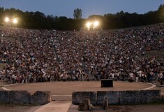 Support art workers: «Κύμα» στήριξης στο Facebook για τα δικαιώματα των καλλιτεχνών