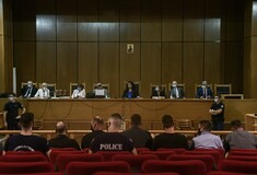 Δίκη Χρυσής Αυγής: Συνεχίζονται σήμερα οι δευτερολογίες των δικηγόρων υπεράσπισης για τα ελαφρυντικά
