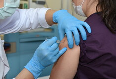 Το Facebook θα απαγορεύσει διαφημίσεις που αποθαρρύνουν τον εμβολιασμό