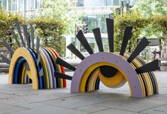 Πρωτότυπα παγκάκια στους δρόμους του Λονδίνου