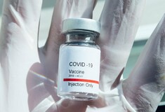 Κορωνοϊός: 90% αποτελεσματικό το εμβόλιο της Pfizer- «Σπουδαία μέρα για την επιστήμη & την ανθρωπότητα»