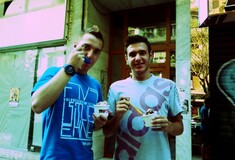 Η ΕΡΩΤΗΣΗ ΤΗΣ ΕΒΔΟΜΑΔΑΣ : Πόσα Frozen Yogurt χρειάζεται επιτέλους μία πόλη;