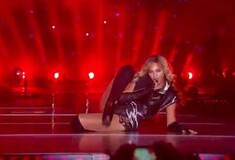 Η Beyoncé στο ημίχρονο του χθεσινού Super Bowl