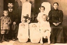 Αναμνηστικές φωτογραφίες με νεκρά παιδιά