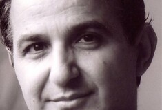 [ANAΓΝΩΣΕΙΣ] Ο Θοδωρής Γρηγοριάδης διαβάζει Όμηρο στο LiFO.gr