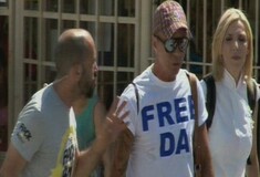 Αποφυλακίστηκε ο Λάκης Γαβαλάς