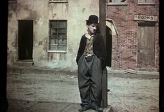Σπάνια, έγχρωμη φωτογραφία του Charlie Chaplin