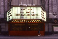 Η Times Square στα μέσα στης δεκαετίας του 1990. Αγνώριστη.
