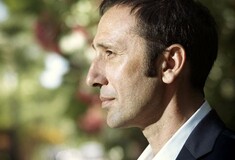 Ο Ρένος Χαραλαμπίδης και το μαύρο της ΕΡΤ