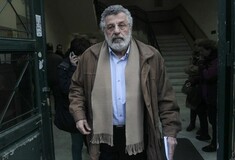 Ο διευθυντής της «Εφημερίδας των Συντακτών» Νικόλας Βουλέλης απαντά στα ερωτήματα του LIFO.gr