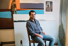 Tomas Watson: Ο εξαιρετικός Βρετανός ζωγράφος που ζει αφανής στην Ελλάδα εδώ και 25 χρόνια