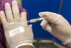 Κορωνοϊός: Το αντιγριπικό εμβόλιο μπορεί να ενισχύσει την άμυνα - Τι αποκαλύπτει έρευνα