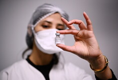 Βρετανία: Ερευνητές ετοιμάζουν το πρώτο εμβόλιο Covid-19 σε μορφή «έξυπνου» τσιρότου