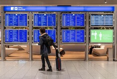 Η ΕΕ εξετάζει τα διαβατήρια εμβολιασμού για να αναστήσει τον τουρισμό στη μετά-COVID εποχή