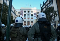 Χρυσοχοΐδης: Mε δικαίωμα σύλληψης οι αστυνομικοί των ΑΕΙ
