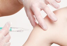Κορωνοϊός: Πώς θα κλείνουμε ραντεβού για το εμβόλιο