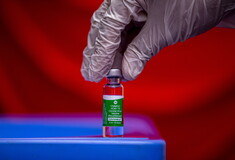 Η Κομισιόν ενέκρινε το εμβόλιο της AstraZeneca- «Περιμένουμε να παραδοθούν 400 εκατ. δόσεις όπως συμφωνήσαμε»