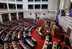 Ψηφίσθηκε κατά πλειοψηφία το νομοσχέδιο για τα ΑΕΙ