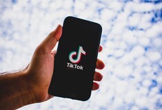 TikTok: Τα παιδιά εκτίθενται σε κρυφές διαφημίσεις & ακατάλληλες εικόνες- Καταγγελίες ευρωπαϊκών οργανώσεων καταναλωτών