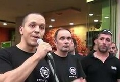 Η Χρυσή Αυγή δεν γνωρίζει τον Εθνικό Ύμνο!